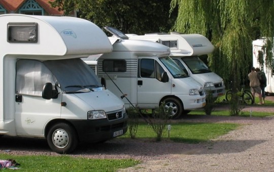 Van de camping hotsell
