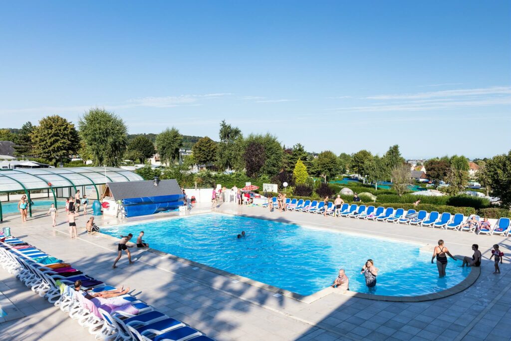 piscine du camping la Vallée en Normandie