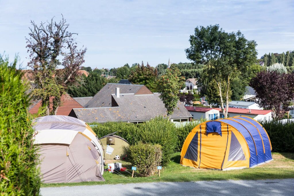 tentes sur emplacements