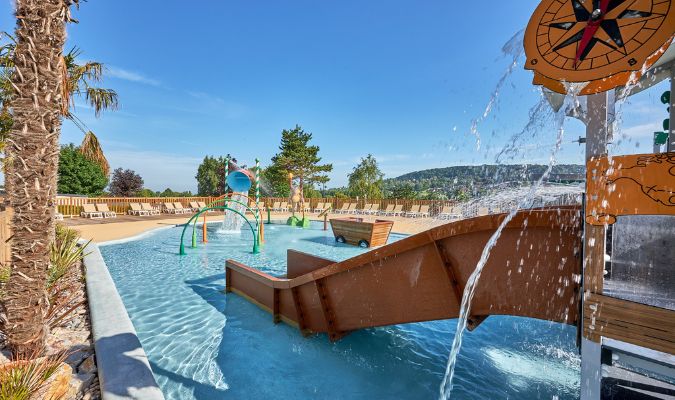 Parc aquatique avec jeux enfant normandie